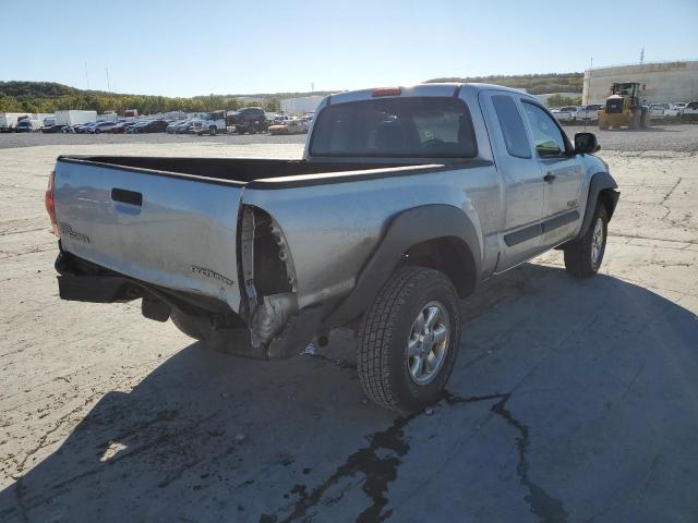 5TETX62N56Z296159 - 2006 TOYOTA TACOMA PRERUNNER ACCESS CAB SILVER photo 4