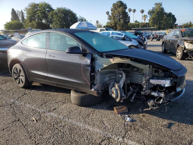 5YJ3E1EA1RF744114 - 2024 TESLA MODEL 3 ნაცრისფერი ფოტო 4