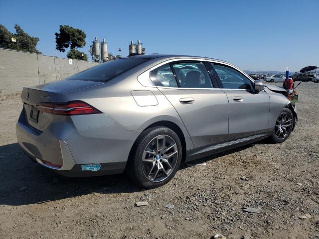 WBY33FK01RCT10916 - 2024 BMW I5 EDRIVE 40 GRAY photo 3