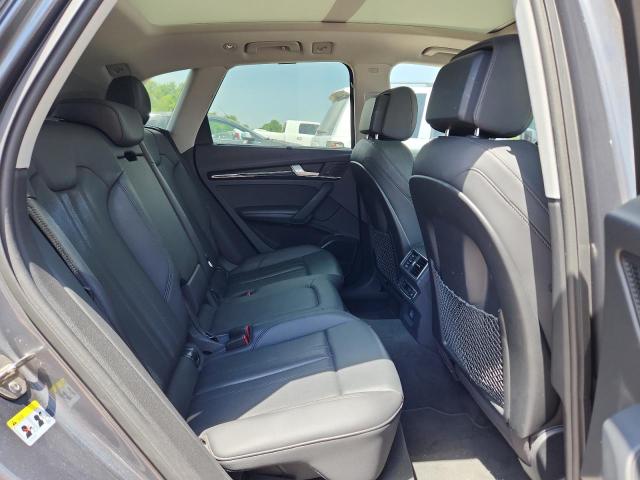 WA1CNAFY6J2218090 - 2018 AUDI Q5 PRESTIGE GRAY photo 11