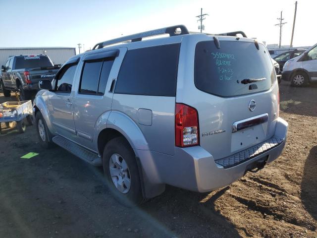 5N1AR18W35C768937 - 2005 NISSAN PATHFINDER LE 银色 照片 2