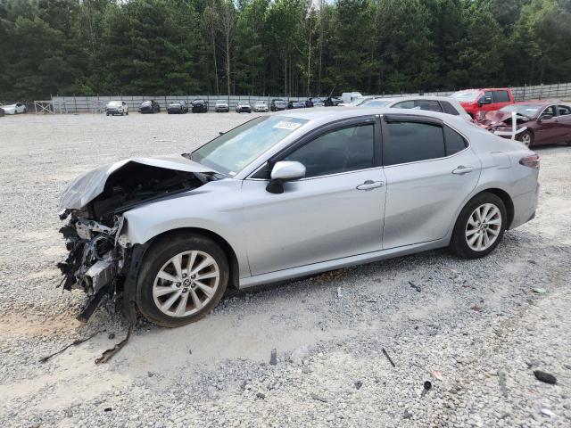 2022 TOYOTA CAMRY LE, null