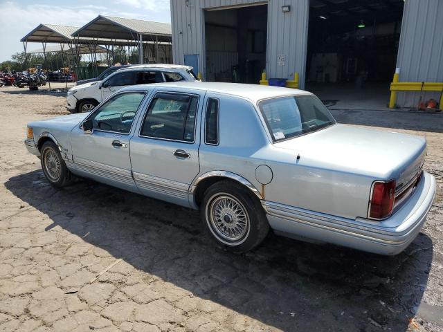 1LNLM81W5PY715916 - 1993 LINCOLN TOWN CAR EXECUTIVE BLUE photo 2