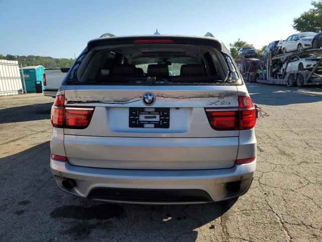 5UXZV4C55BL401499 - 2011 BMW X5 XDRIVE35I SILVER photo 6