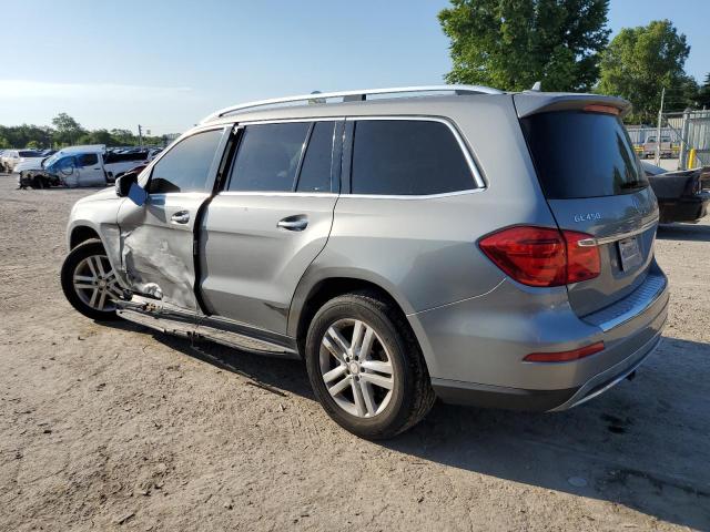 4JGDF6EE7FA509685 - 2015 MERCEDES-BENZ GL 450 4MATIC GRAY photo 2
