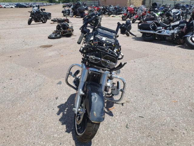 1HD1KHC14LB658106 - 2020 HARLEY-DAVIDSON FLTRX BLACK photo 2