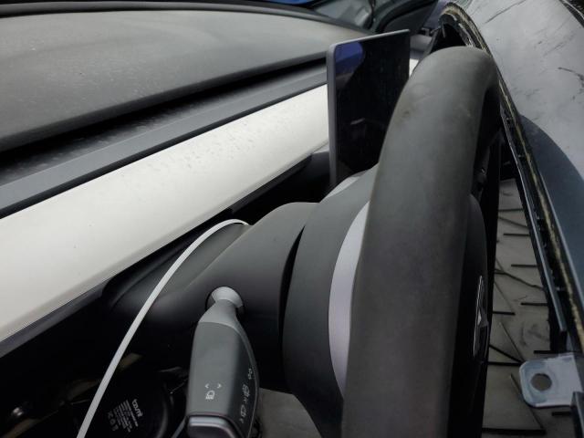 5YJ3E1EBXNF114627 - 2022 TESLA MODEL 3 رمادي صورة 9