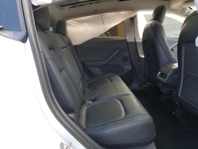 5YJYGDED6MF110186 - 2021 TESLA MODEL Y WHITE photo 10