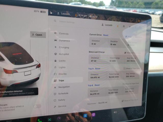 7SAYGAEE1NF520115 - 2022 TESLA MODEL Y WHITE photo 9