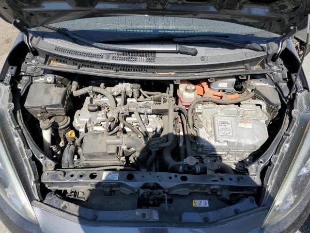 JTDKDTB36J1619333 - 2018 TOYOTA PRIUS C 灰色 照片 11