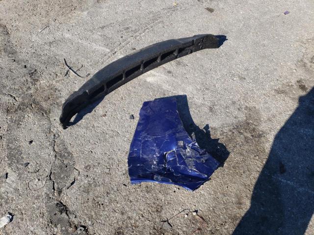 5YFBURHE2GP432526 - 2016 TOYOTA COROLLA L Blau Foto 12