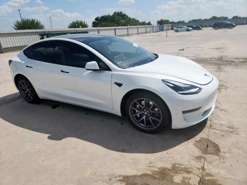 5YJ3E1EA1PF679892 - 2023 TESLA MODEL 3 白色 照片 4