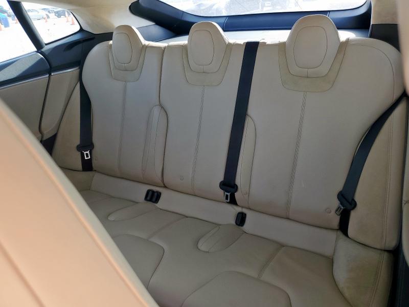 5YJSA1DNXDFP26540 - 2013 TESLA MODEL S 白色 照片 10