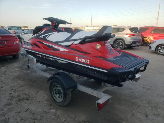 YAMA4301C818 - 2018 YAMAHA VX JETSKI RED photo 3