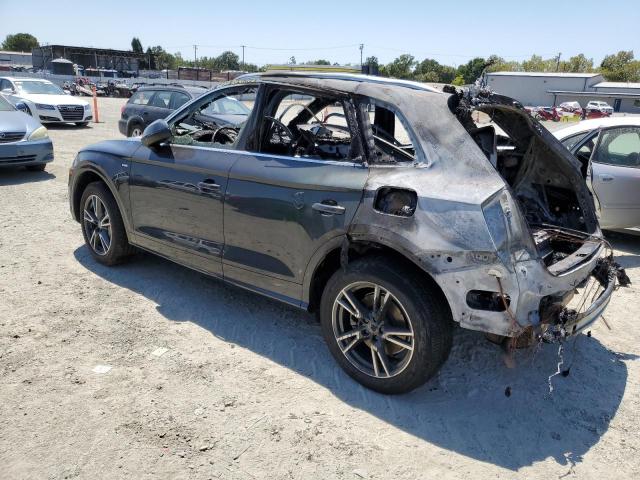 WA1F2AFY9L2060658 - 2020 AUDI Q5 PRESTIGE GRAY photo 2
