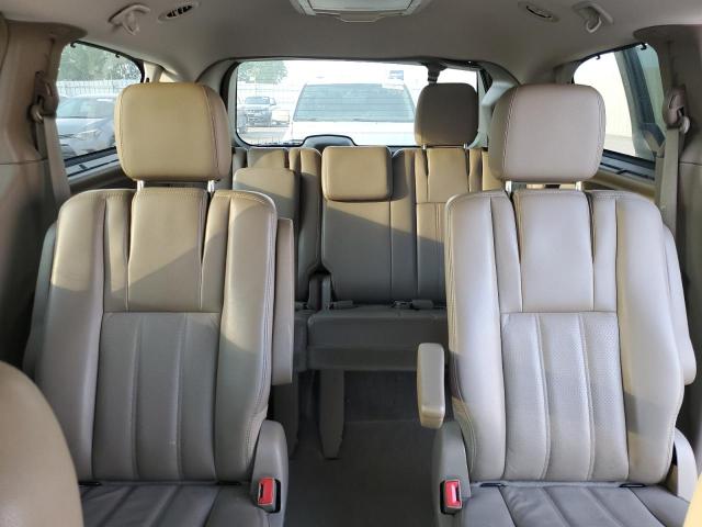 2A4RR8DGXBR677224 - 2011 CHRYSLER TOWN & COU TOURING L BEIGE photo 10