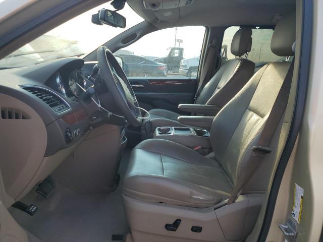 2A4RR8DGXBR677224 - 2011 CHRYSLER TOWN & COU TOURING L BEIGE photo 7