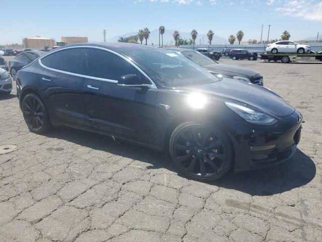 5YJ3E1EA7JF172809 - 2018 TESLA MODEL 3 BLACK photo 4
