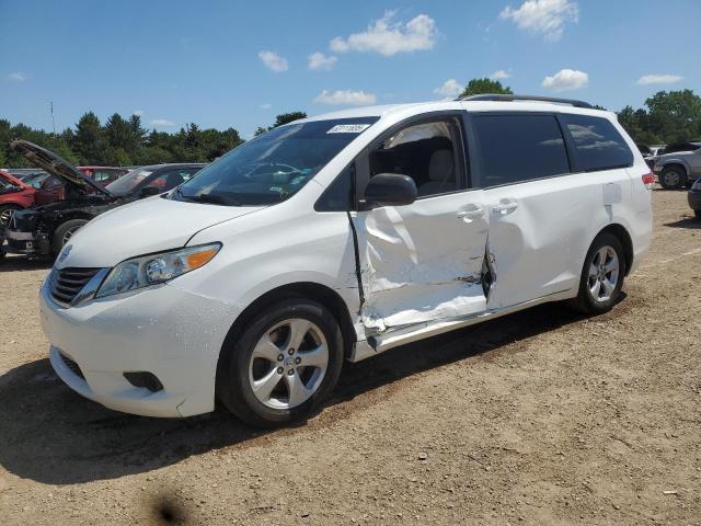 2014 TOYOTA SIENNA LE, 
