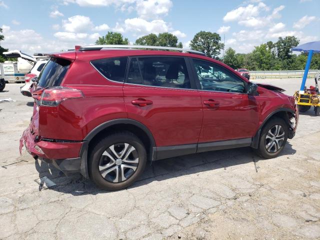 2T3BFREV0JW785035 - 2018 TOYOTA RAV4 LE წითელი ფოტო 3
