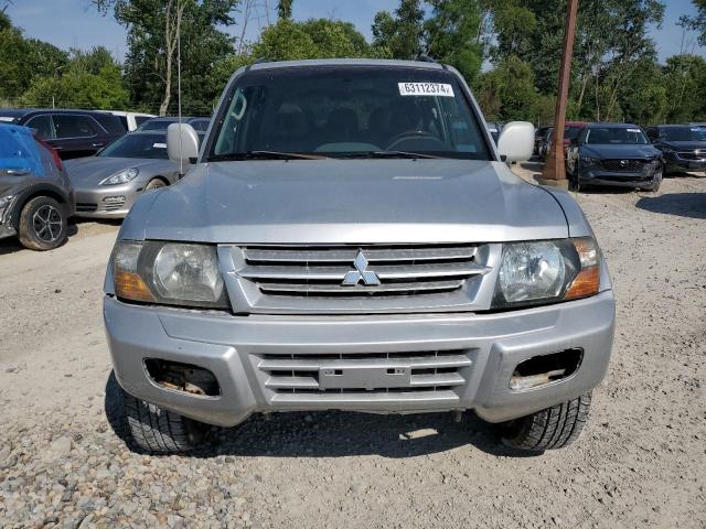 JA4MW51R82J026380 - 2002 MITSUBISHI MONTERO LIMITED SILVER photo 5