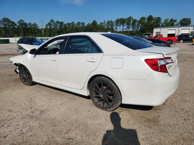 4T1BF1FK7CU620312 - 2012 TOYOTA CAMRY BASE WHITE photo 2