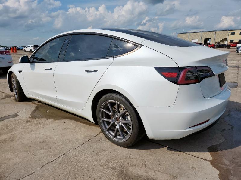 5YJ3E1EA8PF562519 - 2023 TESLA MODEL 3 WHITE photo 2