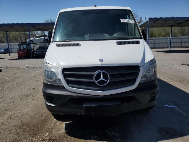 WD3PE7CC6FP155709 - 2015 MERCEDES-BENZ SPRINTER 2500 Weiß Foto 5
