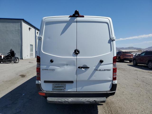 WD3PE7CC6FP155709 - 2015 MERCEDES-BENZ SPRINTER 2500 Weiß Foto 6