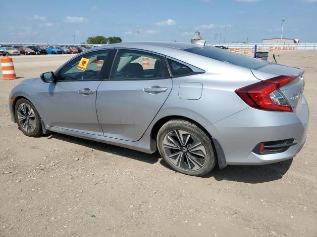 2HGFC1F39JH642160 - 2018 HONDA CIVIC EX SILVER photo 2