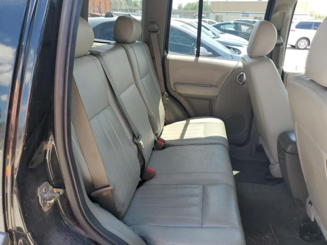 1J4GL38K55W521758 - 2005 JEEP LIBERTY RENEGADE 黑色 照片 11