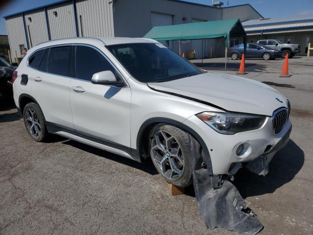 WBXHU7C33J5H40285 - 2018 BMW X1 SDRIVE28I WHITE photo 4