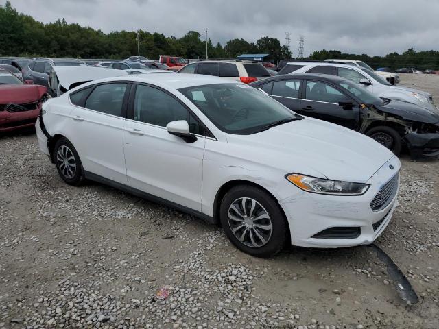 3FA6P0G74DR382411 - 2013 FORD FUSION S WHITE photo 4