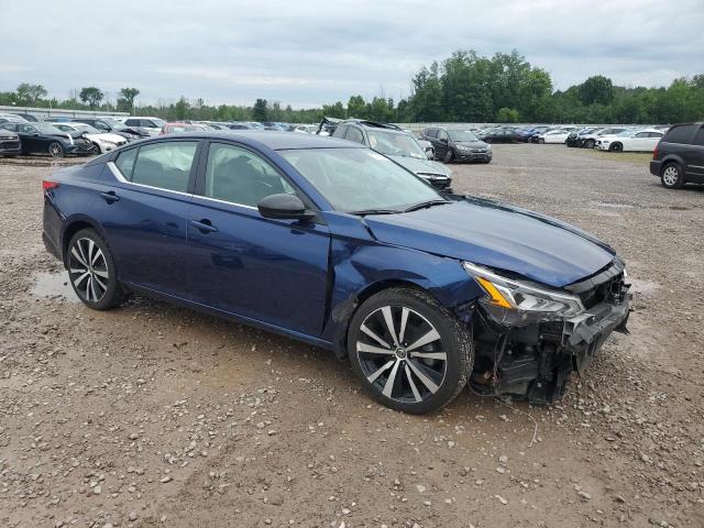 1N4BL4CW4LC186867 - 2020 NISSAN ALTIMA SR BLUE photo 4