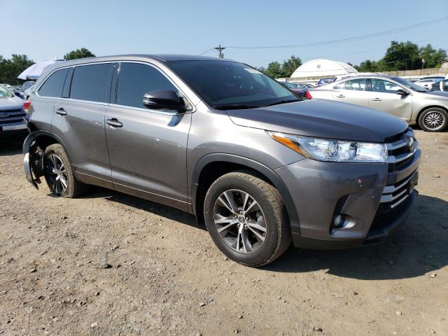 5TDBZRFH1JS907886 - 2018 TOYOTA HIGHLANDER LE GRAY photo 4