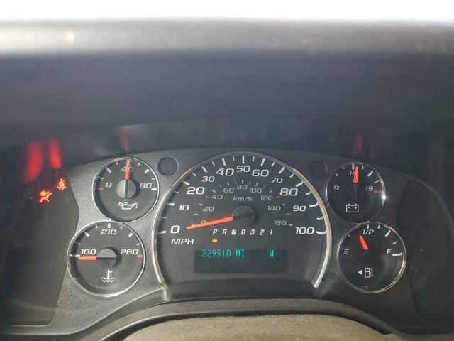 1GCUGADX3A1121045 - 2010 CHEVROLET EXPRESS G1 WHITE photo 9