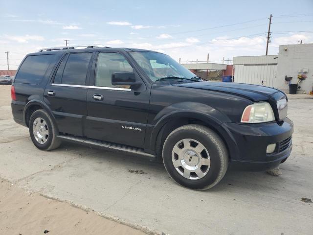 5LMFU27506LJ17668 - 2006 LINCOLN NAVIGATOR BLACK photo 4