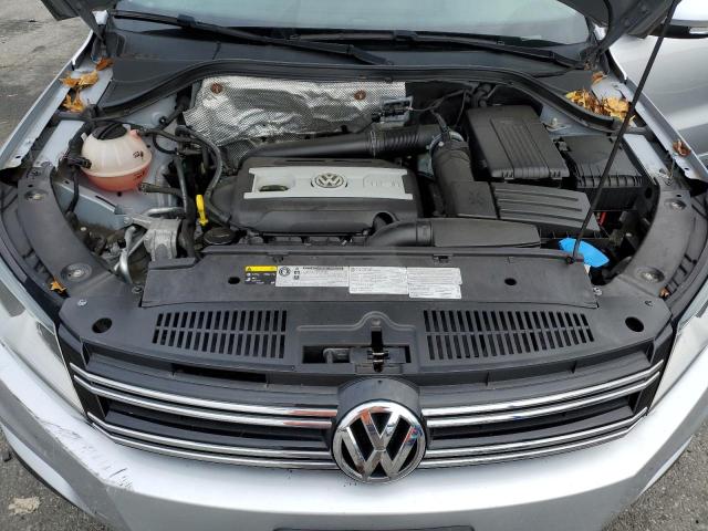 WVGSV7AX4HK021413 - 2017 VOLKSWAGEN TIGUAN WOLFSBURG SILVER photo 12