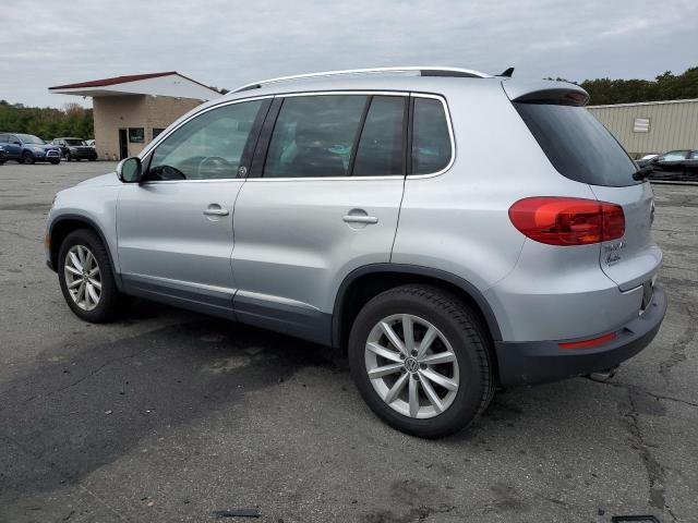 WVGSV7AX4HK021413 - 2017 VOLKSWAGEN TIGUAN WOLFSBURG SILVER photo 2