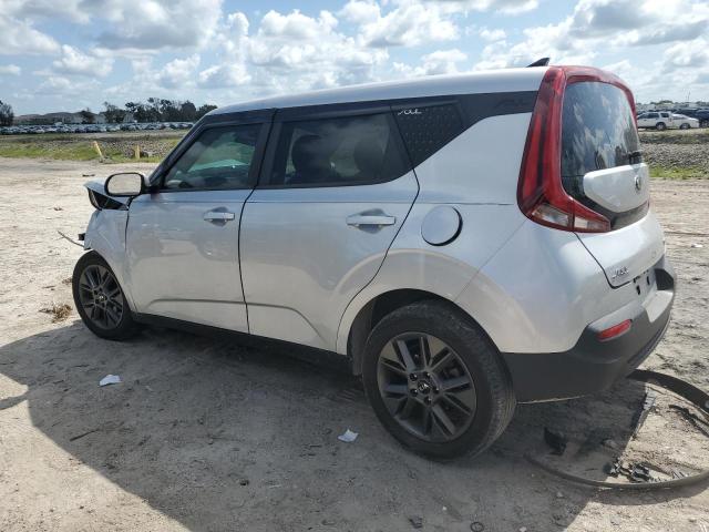 KNDJ23AU7M7796924 - 2021 KIA SOUL LX SILVER photo 2