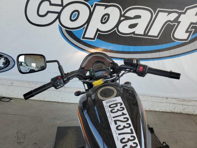 JKAENEL12NDA00071 - 2022 KAWASAKI EN650 L BLACK photo 5