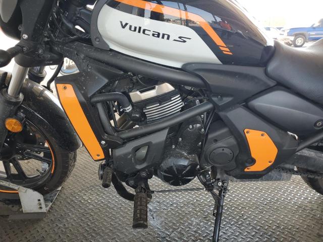 JKAENEL12NDA00071 - 2022 KAWASAKI EN650 L BLACK photo 9