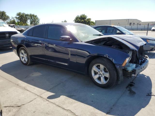 2C3CDXBG3EH259383 - 2014 DODGE CHARGER SE BLUE photo 4