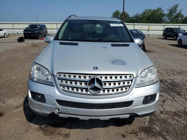 4JGBB22E28A313897 - 2008 MERCEDES-BENZ ML 320 CDI SILVER photo 5