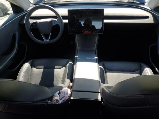 5YJ3E1EB1RF790020 - 2024 TESLA MODEL 3 Gris foto 8