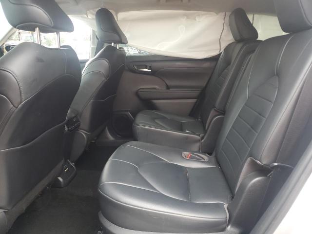 5TDGZRAH5LS502131 - 2020 TOYOTA HIGHLANDER XLE SILVER photo 11