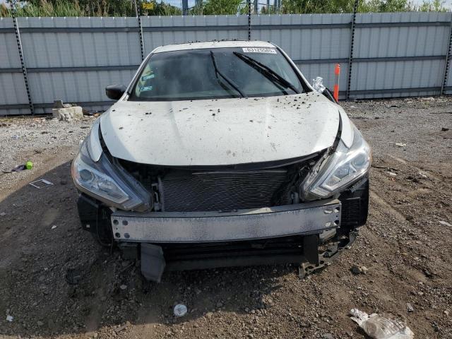 1N4AL3AP3JC294654 - 2018 NISSAN ALTIMA 2.5 თეთრი ფოტო 5