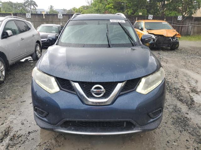 KNMAT2MT3FP531818 - 2015 NISSAN ROGUE S BLUE photo 5