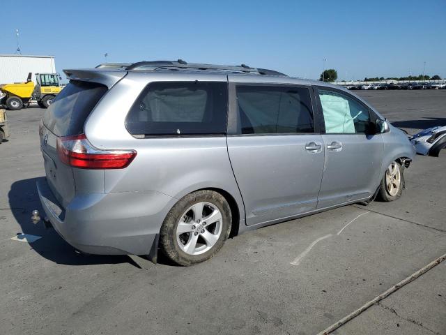 5TDKZ3DC3HS810087 - 2017 TOYOTA SIENNA LE GRAY photo 3