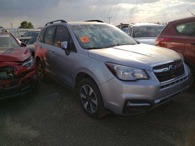 JF2SJAEC5JH476585 - 2018 SUBARU FORESTER 2.5I PREMIUM SILVER photo 4